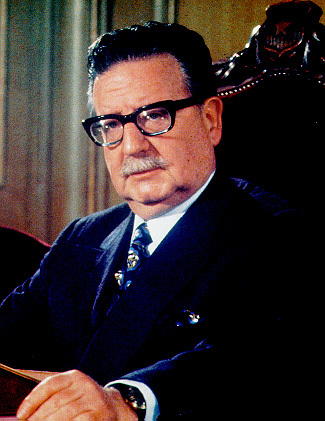 Salvador_Allende_Gossens-
